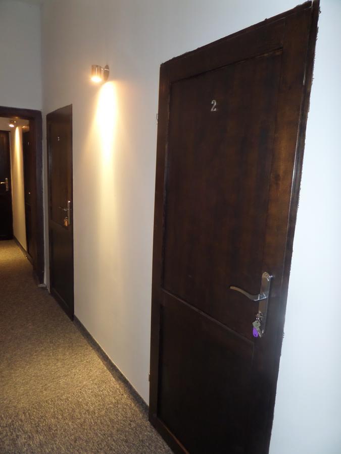 A Pousada Incepcja 33 Wrocław Exterior foto