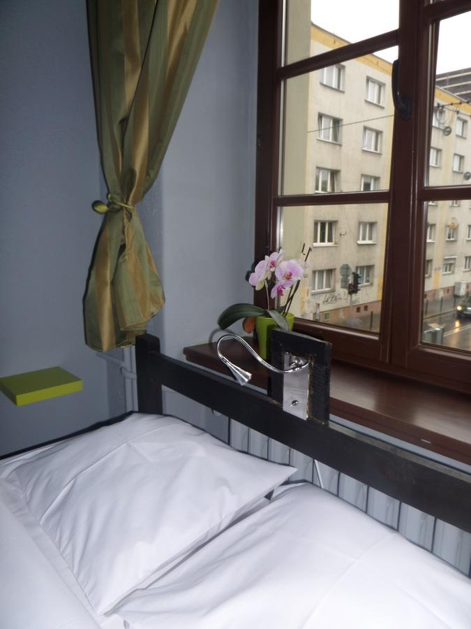 A Pousada Incepcja 33 Wrocław Exterior foto